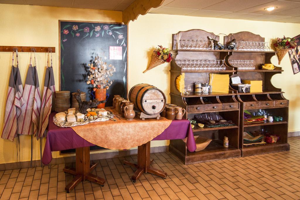 Foncine-le-Haut Hotel Le Grand Chalet מראה חיצוני תמונה