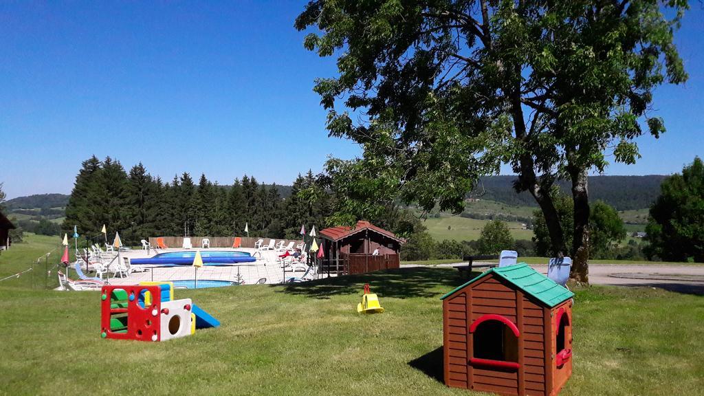 Foncine-le-Haut Hotel Le Grand Chalet מראה חיצוני תמונה
