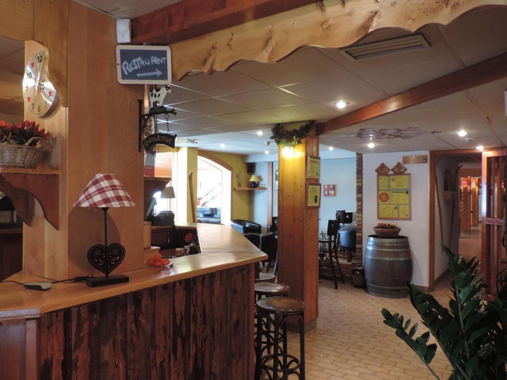 Foncine-le-Haut Hotel Le Grand Chalet מראה חיצוני תמונה